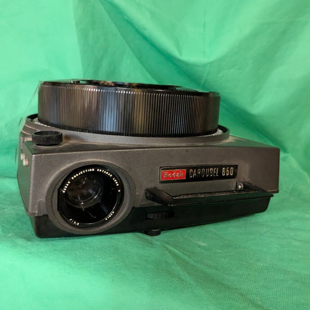 Kodak  Carousel 650, untested.